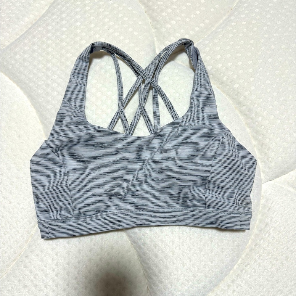 Lululemon Free To Be Wild Bra Size 6